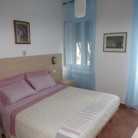 New Hotel Genio פורטו ונרה מראה חיצוני תמונה